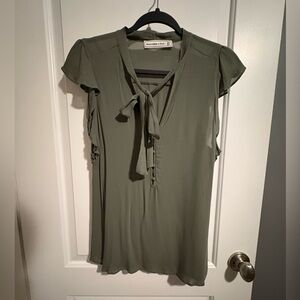 Abercrombie Blouse size M